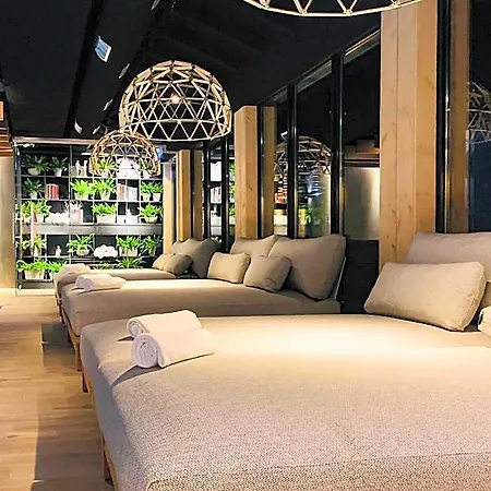 De Sterrenberg - Adults Only Otel 4*