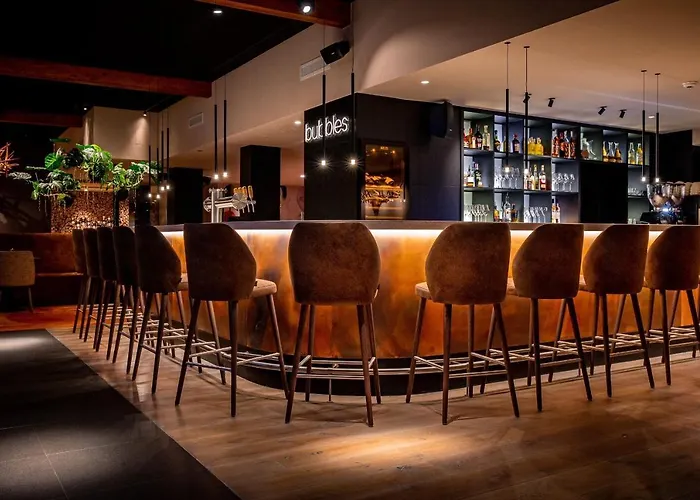 De Sterrenberg - Adults Only أوتيرلو