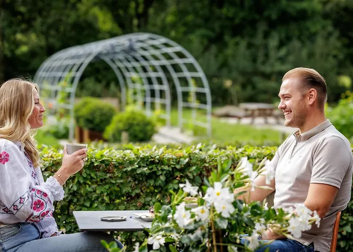 De Sterrenberg - Adults Only أوتيرلو