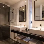 De Sterrenberg - Adults Only 4*