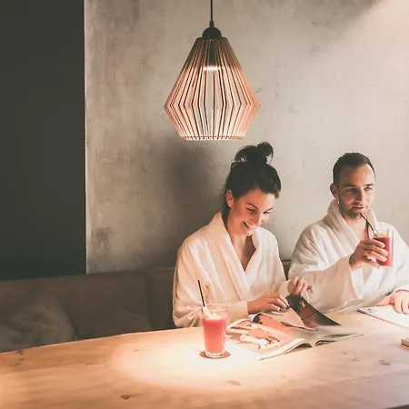 De Sterrenberg - Adults Only Hotel